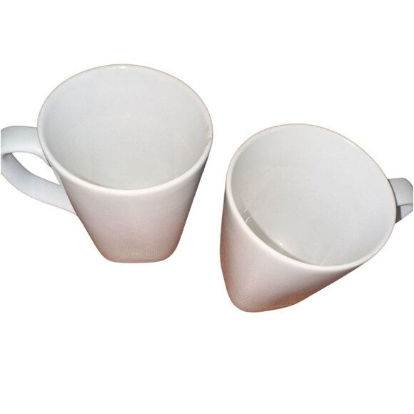 Set Of 2 White Threshold Ceramic Coffee Mugs 12 Oz Each - Picture 2 of 6